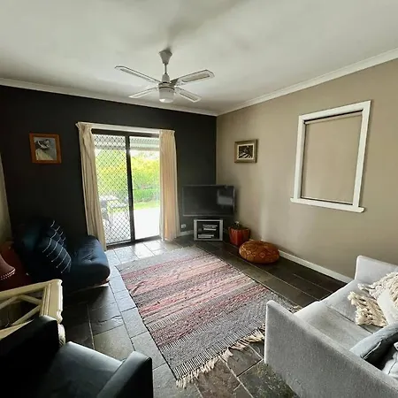 Beautiful 1960S Home In Historic Yackandandah Exterior photo