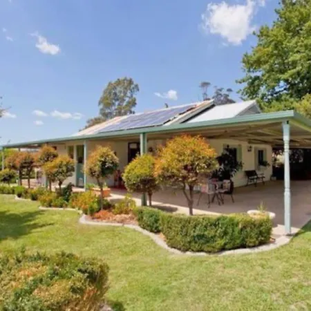 Beautiful 1960S Home In Historic Yackandandah Exterior photo